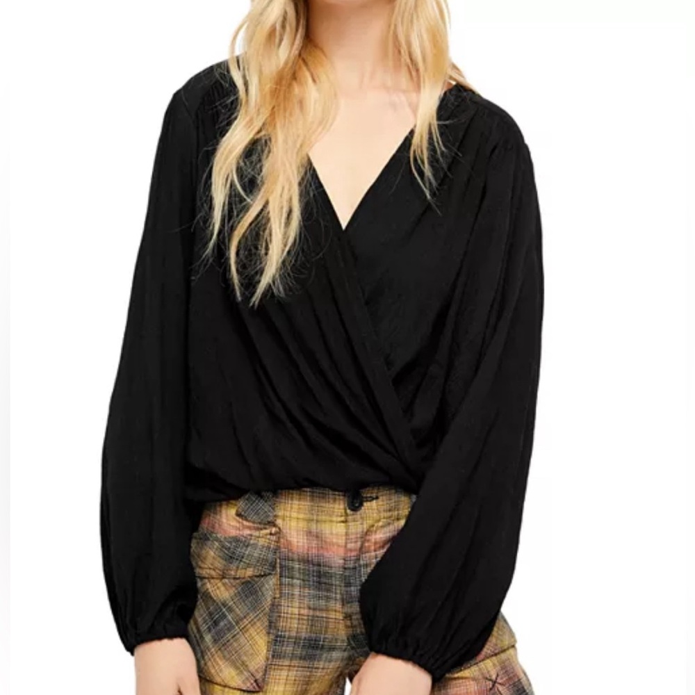 Free people wrap long sleeve size XS